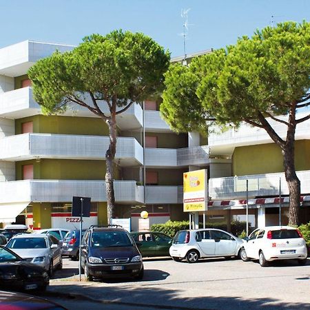 Appartamenti I Moschettieri Bibione Exteriör bild